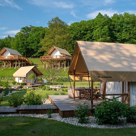 Forrest Glamping Hotel Banská Štiavnica Exterior foto