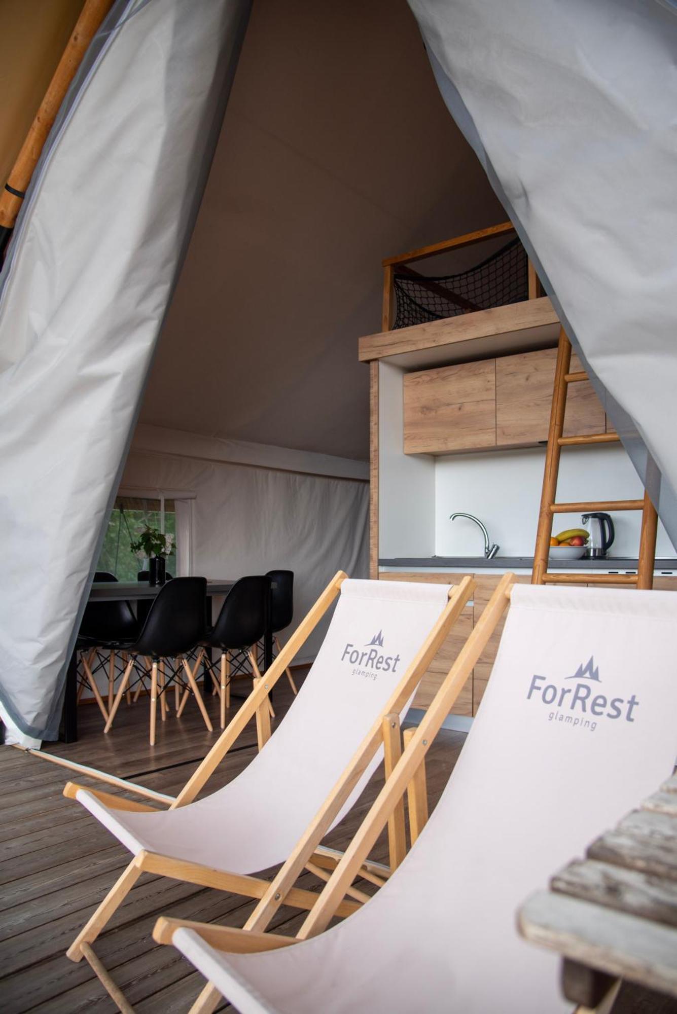 Forrest Glamping Hotel Banská Štiavnica Exterior foto
