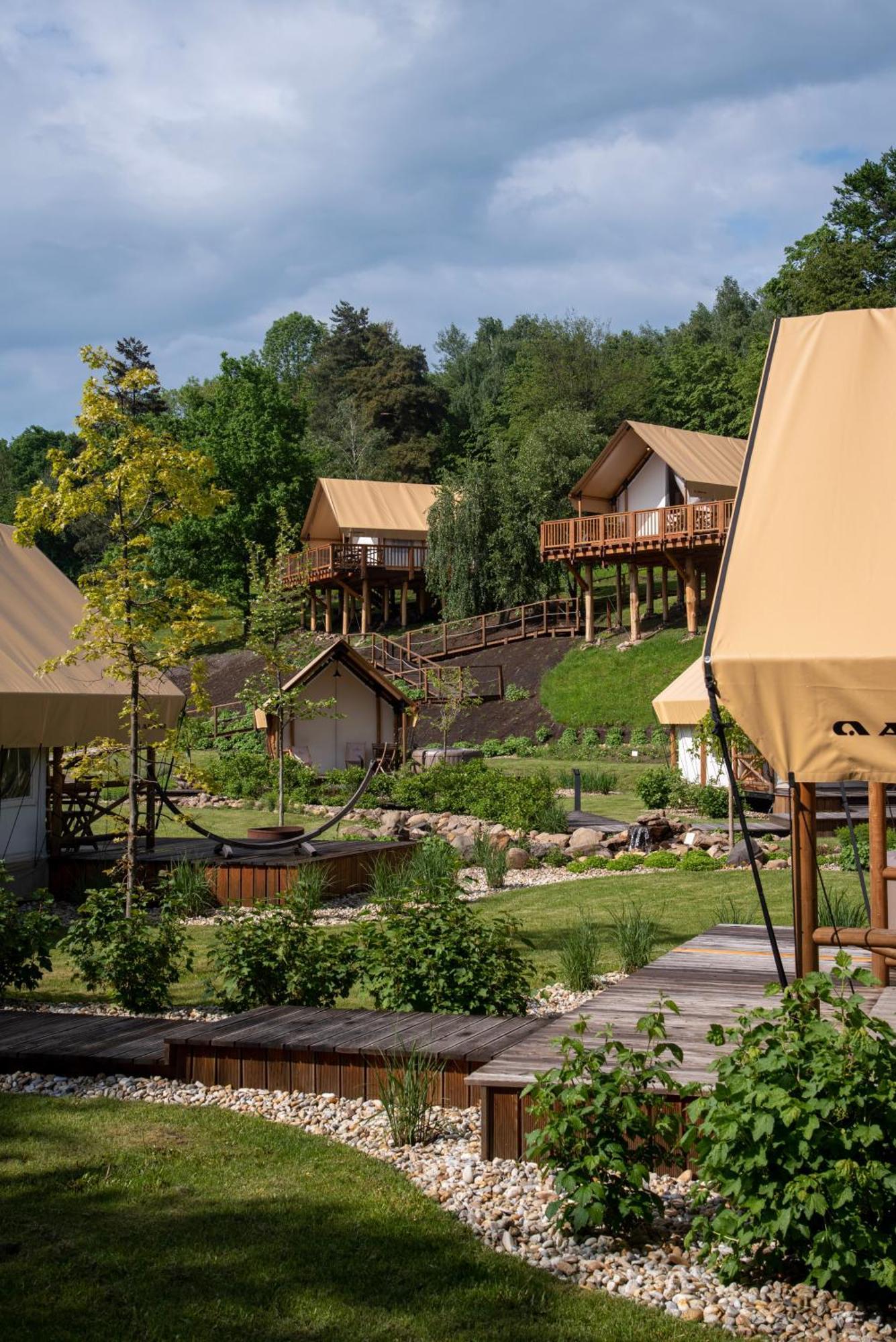 Forrest Glamping Hotel Banská Štiavnica Exterior foto
