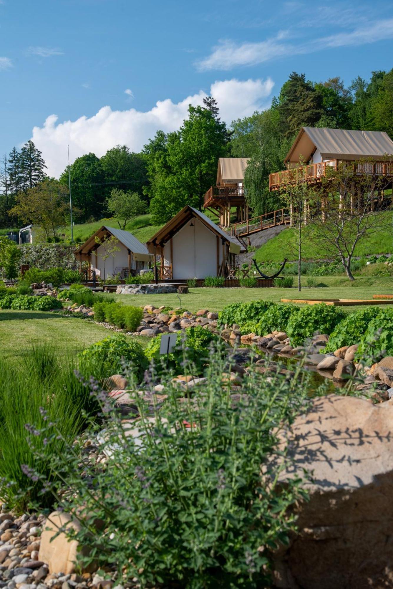Forrest Glamping Hotel Banská Štiavnica Exterior foto