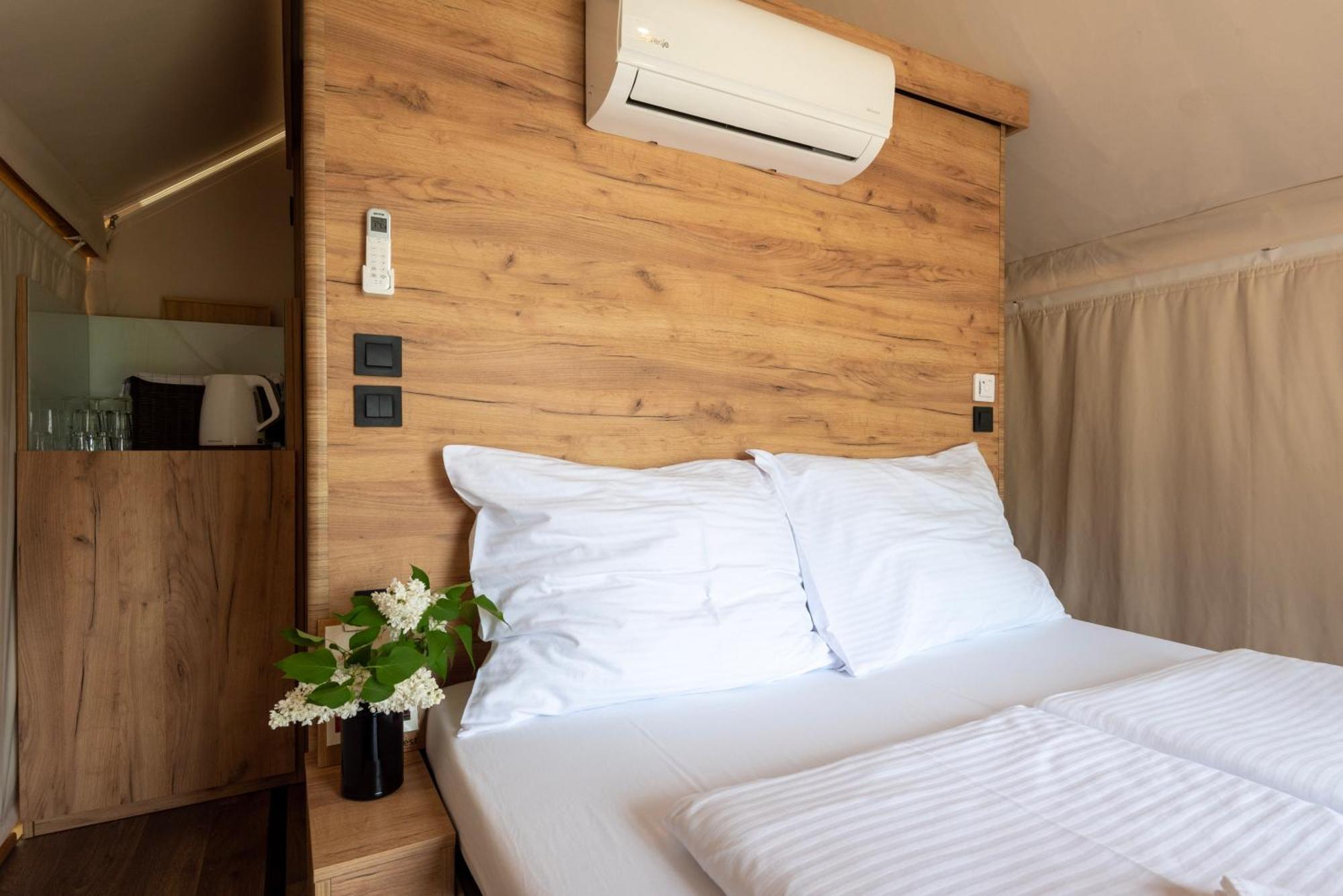 Forrest Glamping Hotel Banská Štiavnica Exterior foto