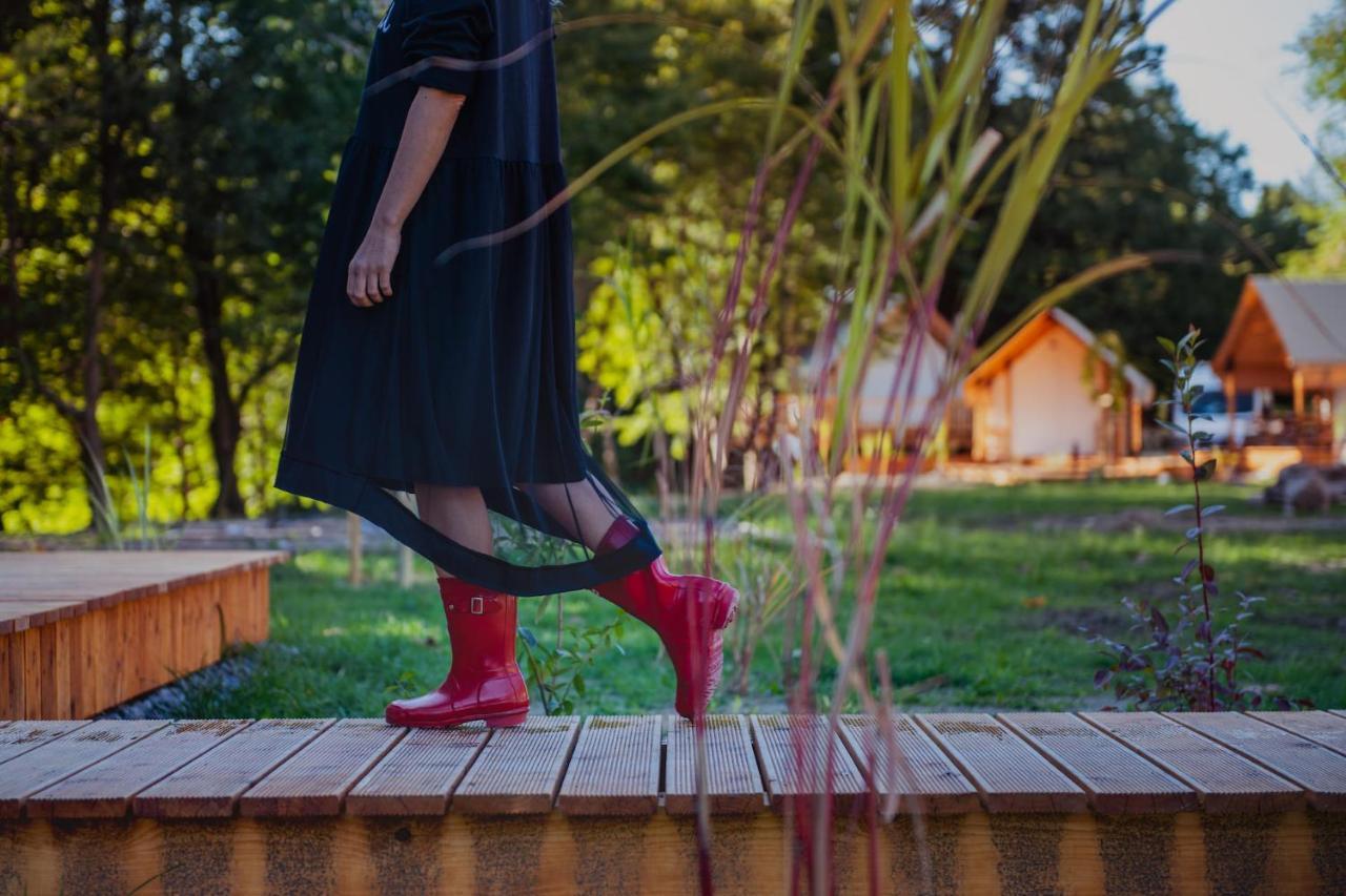 Forrest Glamping Hotel Banská Štiavnica Exterior foto